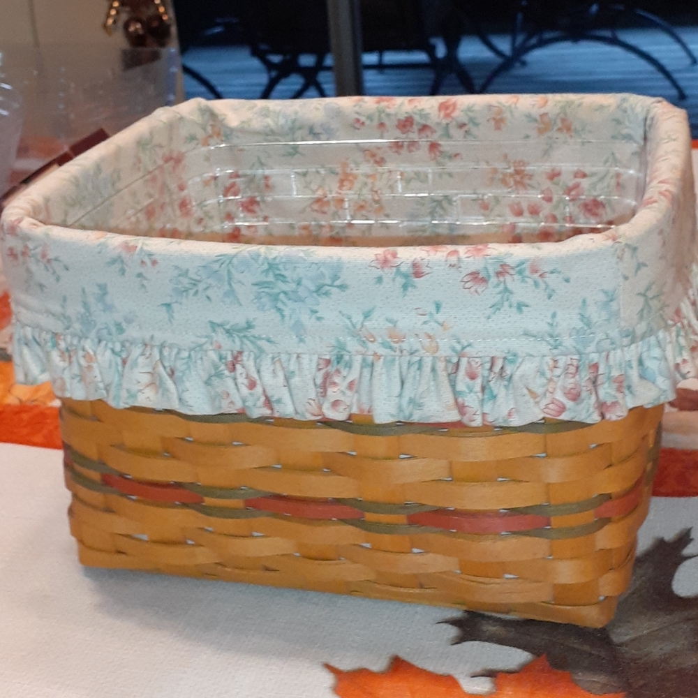 Preowned Longaberger 2002 "Mothers Day" Memories
